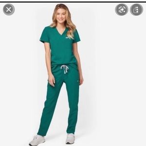 EUC Hunter Green FIGS Scrub Set